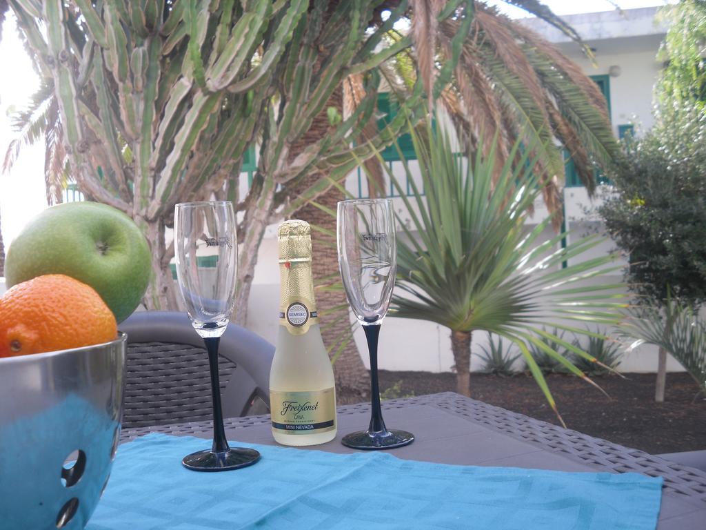 Tagoror Lanzarote Appartement Puerto del Carmen  Buitenkant foto